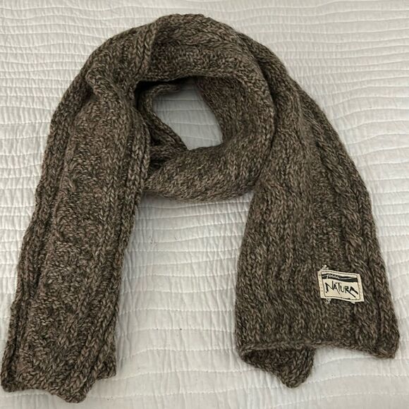 Natura hundred percent wool fisherman scarf - Picture 1 of 7